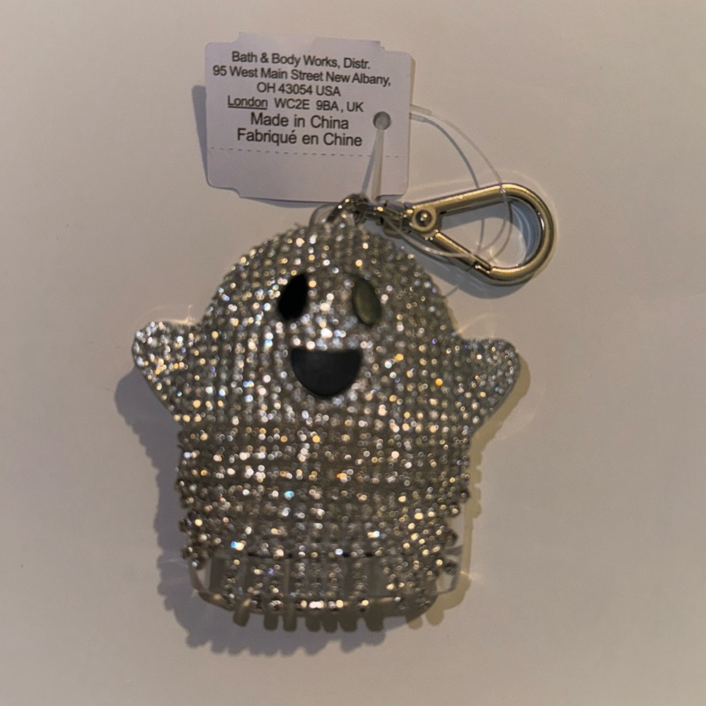 BNWT Bath & Body Works Gemstone Ghost Anti-Bac pocket holder keychain 👻